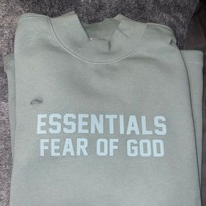 Essentials fear of god crew neck